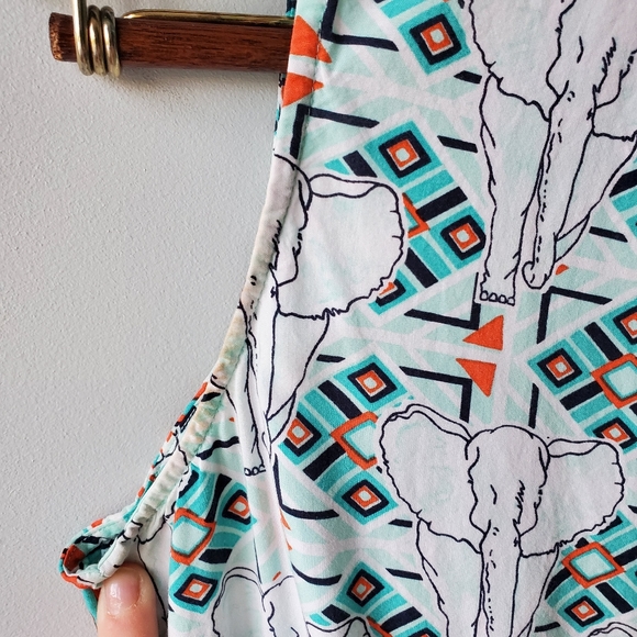 Sleeveless Rayon Tribal Elephant Half Button V-neck Tunic Blouse Medium(COPY) - Picture 12 of 16